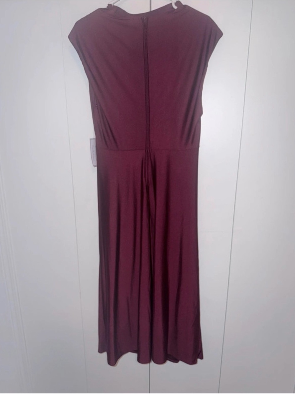 Sleeveless Midi Dress in Burgundy